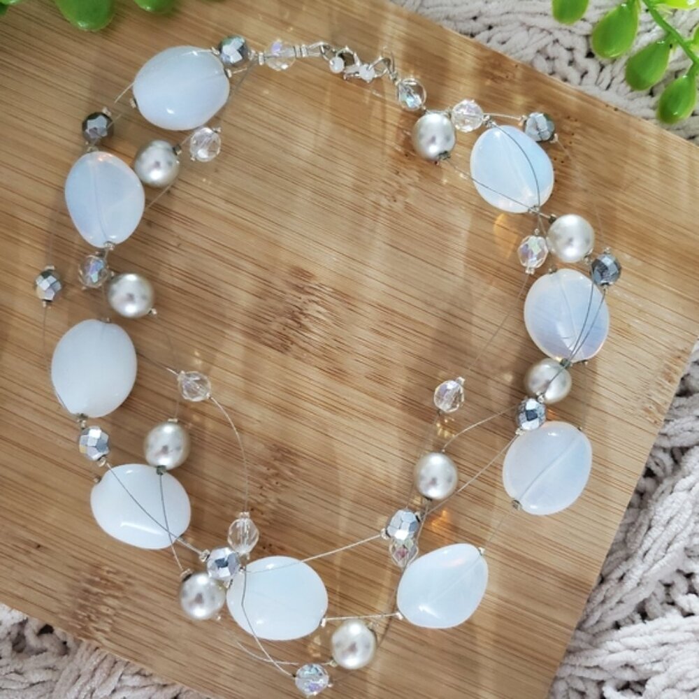 Bijoux France Beaded Opalescent Choker Necklace with Matching Earrings